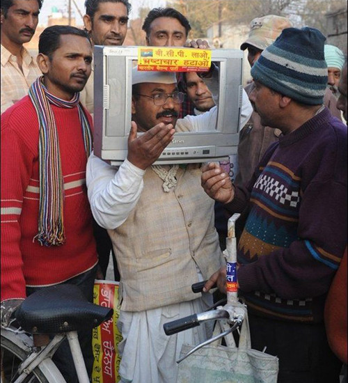 cuoi-te-ghe-24-6-ac-mong-cua-99-thanh-thieu-nien-viet-nam-2-3