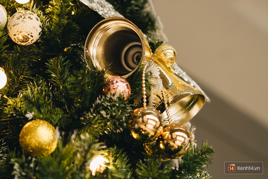 Xịn như Kinh tế Quốc dân: Dựng không gian checkin Noel sang như khách sạn bên trong toà nhà thế kỷ 96.000 m2 với 17 thang máy! - Ảnh 11. Xịn như Kinh tế Quốc dân: Dựng không gian checkin Noel sang như khách sạn bên trong toà nhà thế kỷ 96.000 m2 với 17 thang máy! - Ảnh 11.