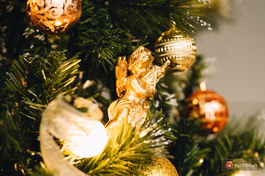 Xịn như Kinh tế Quốc dân: Dựng không gian checkin Noel sang như khách sạn bên trong toà nhà thế kỷ 96.000 m2 với 17 thang máy! - Ảnh 10.