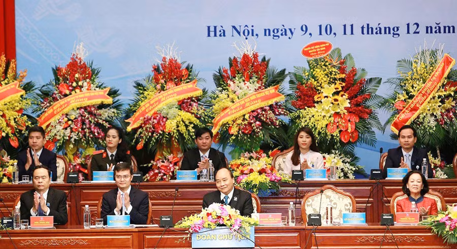 Đoàn Chủ tịch danh dự “Đại hội đại biểu toàn quốc Hội Sinh viên Việt Nam lần thứ X”