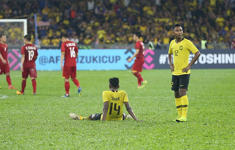 Bị Việt Nam cầm hòa, cầu thủ Malaysia đổ gục xuống sân ảnh 3 Tuyển Việt Nam,Tuyển Malaysia