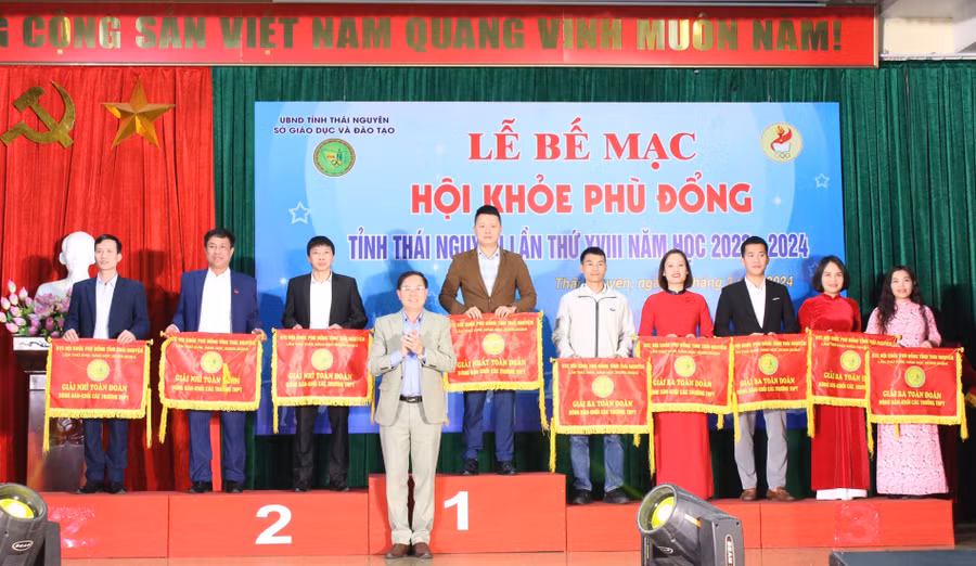 Thái Nguyên trao gần 4.700 huy chương tại Hội khỏe Phù Đổng lần thứ XVIII.