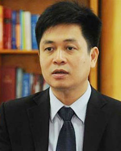 Vụ phó Giáo dục Trung học Nguyễn Xuân Thành. cuoc-thi-toan-tieng-anh-qua-mang-bi-dung-tu-nam-hoc-2017-2018