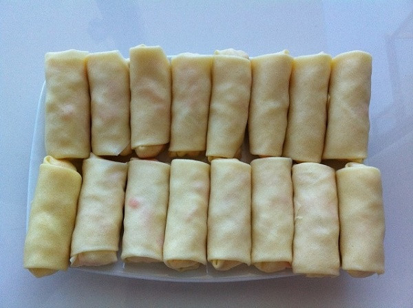 cach-lam-mon-cha-gio-cuon-pho-mai-thom-ngon-don-tet--giadinhvietnam.com 4