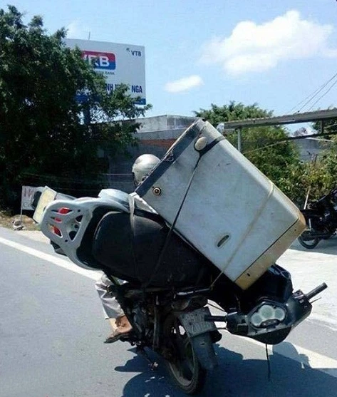 Hậu trường hài hước phim "Người vận chuyển" phiên bản Việt 