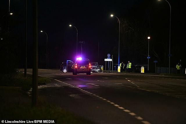 Mổ cấp cứu thai phụ 8 tháng bị tai nạn xe, bác sĩ sốc nặng khi nhìn vào bên trong ảnh 2 mo cap cuu thai phu 8 thang bi tai nan xe, bac si soc nang khi nhin vao ben trong - 2