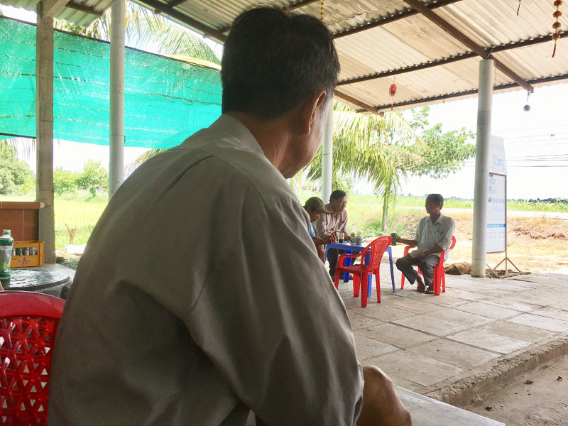 Ông P cho biết, từ khi đi khỏi địa phương rất ít khi vợ chồng anh T về thăm quê. Ảnh: T.A. Trúng 42 tờ vé số, anh cửu vạn thành đại gia, mua biệt thự hàng nghìn m2