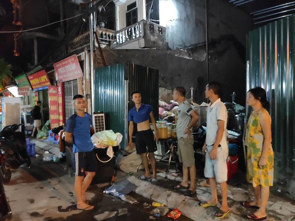 Vì sao nên cấm ăn thực phẩm nuôi trồng trong 1km sau vụ cháy nhà máy Rạng Đông? ảnh 3 Chuyên gia lên tiếng cảnh báo vì sao nên cấm ăn thực phẩm nuôi trồng trong 1km sau vụ cháy nhà máy phích nước Rạng Đông? ảnh 4