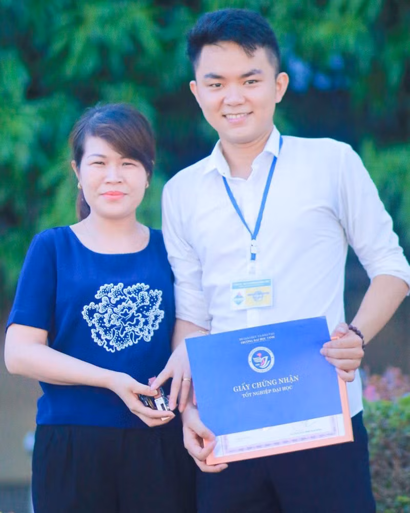 Việc theo đuổi đam mê nhiếp ảnh của anh chàng Hà Tĩnh nhận được sự phản đối kịch liệt từ phía gia đình.