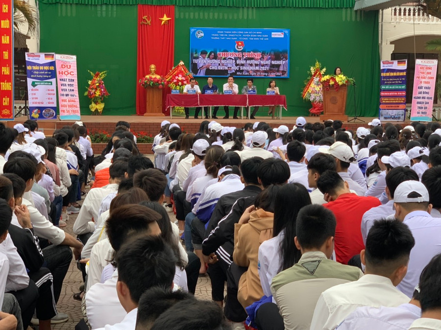 Hướng nghiệp giúp học sinh có lựa chọn sáng suốt.