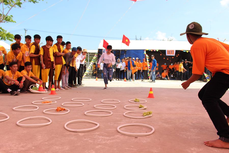 Chương trình Ngày hội sinh viên IT - đón chào năm học mới 2018 – 2019, với chủ đề “Tỏa sáng sinh viên IT”