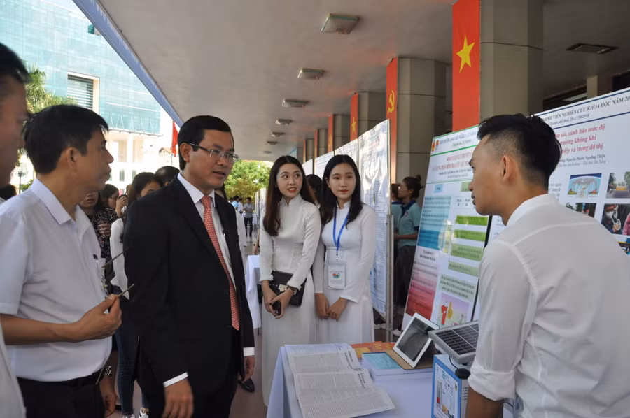 Hơn 30 sản phẩm, đề án nghiên cứu khoa học được lựa chọn trưng bày, giới thiệu tại Triễn lãm.