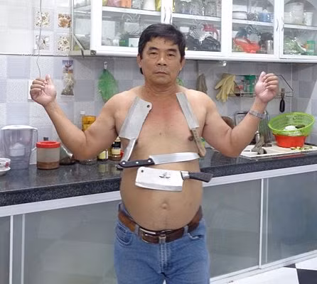 Kỳ lạ người đàn ông... &