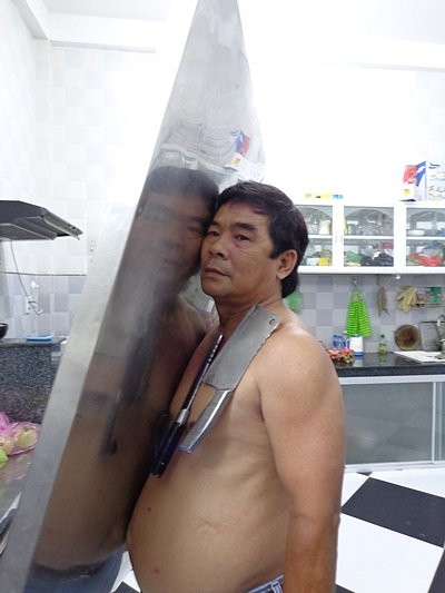 Kỳ lạ người đàn ông... &