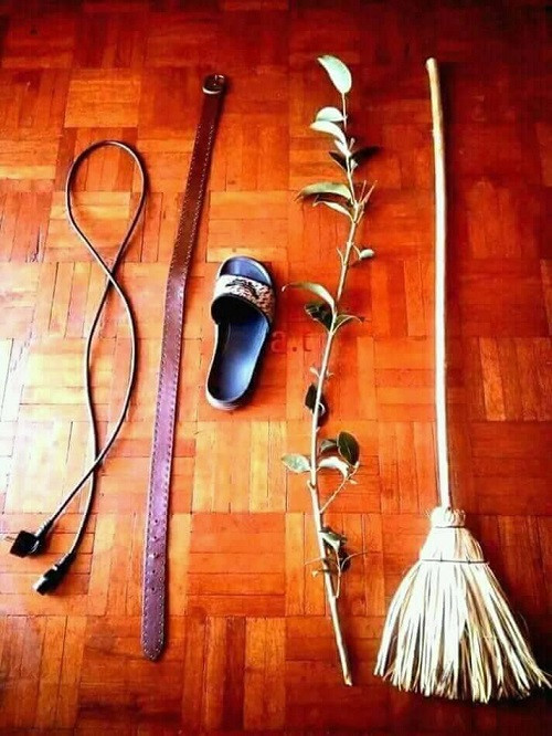 Combo tuổi thơ dữ dội. Combo tuổi thơ dữ dội.