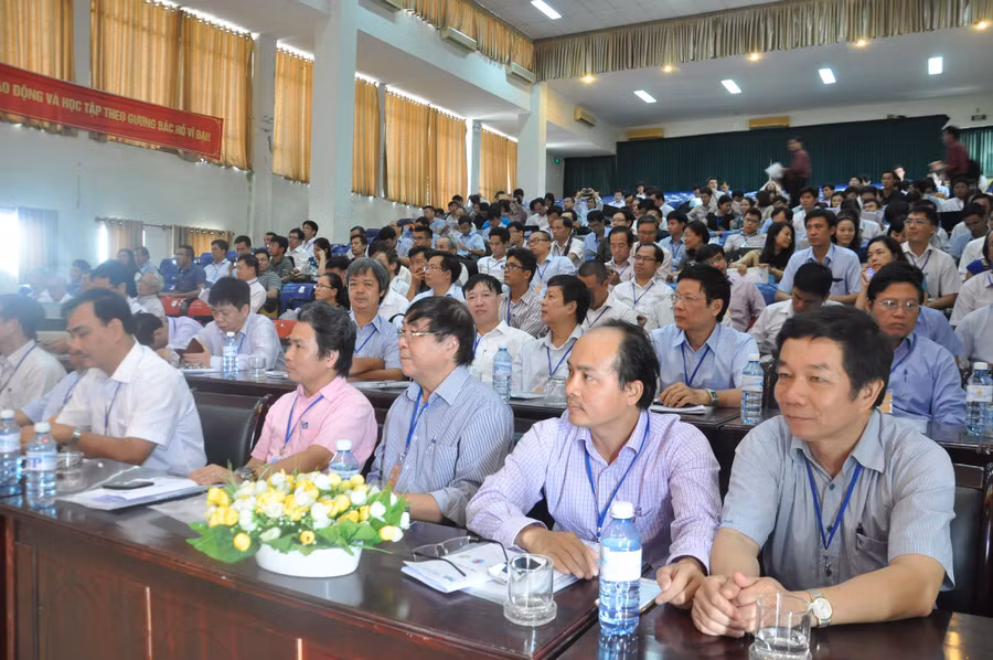 Hội nghị khoa học quốc gia lần thứ X về "Nghiên cứu cơ bản và ứng dụng Công nghệ thông tin" (FAIR - Fundamental and Applied IT Research) nhằm góp phần thúc đẩy nghiên cứu cơ bản và ứng dụng về Công nghệ thông tin tại Việt Nam.