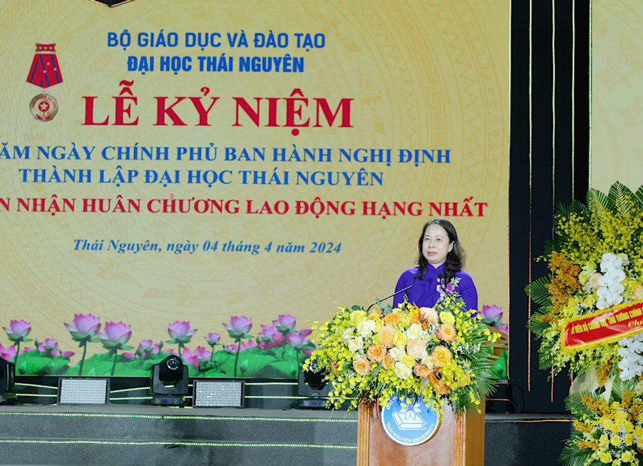 Quyền Chủ tịch nước Võ Thị Ánh Xuân phát biểu tại buổi lễ. Quyền Chủ tịch nước Võ Thị Ánh Xuân phát biểu tại buổi lễ.