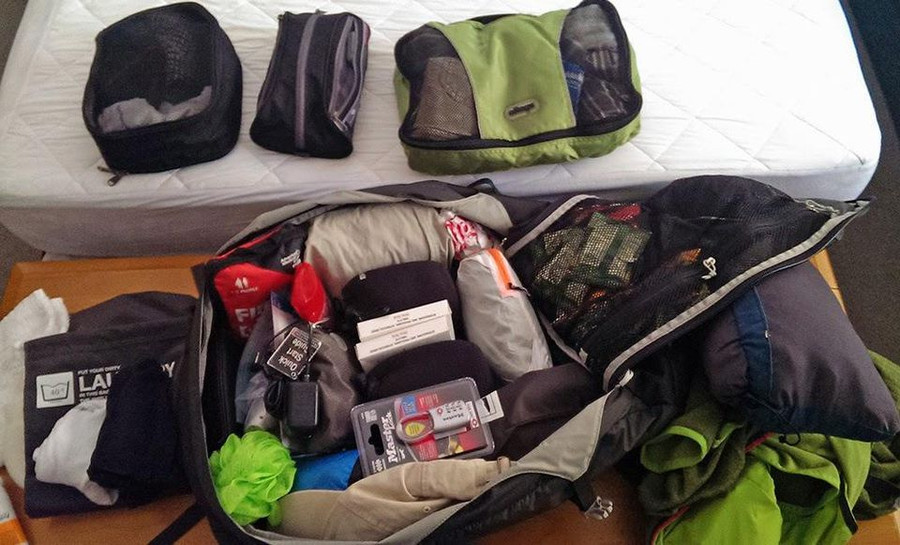 Chọn và xếp đồ gọn gàng