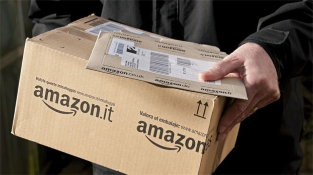 Mua thức ăn cho mèo trên Amazon, nhận được "hàng nóng"