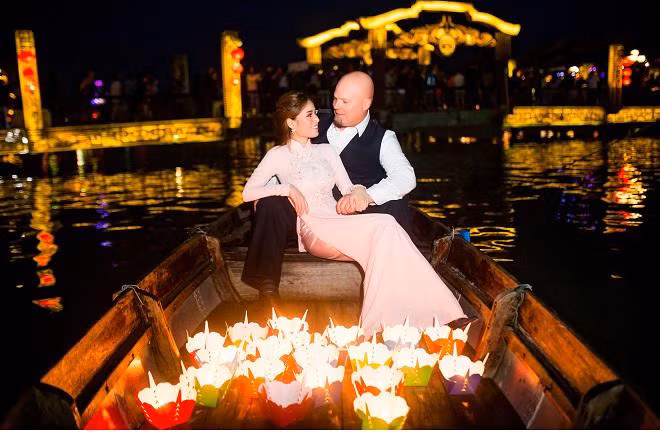 trung tinh yeu set danh, 9x sai gon duoc chong tay cung nhu hoa, chieu nhu cong chua - 2