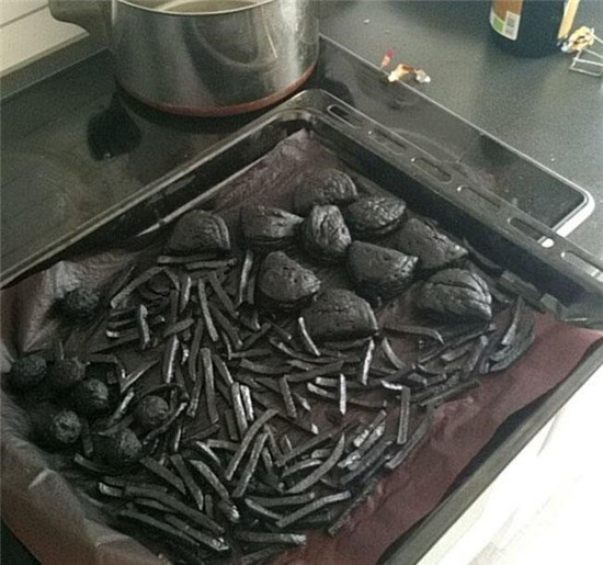 Hài hước những thảm họa bếp núc nhan nhản dịp Tết ảnh 4 Hài hước những thảm họa bếp núc năm nào cũng nhan nhản dịp Tết