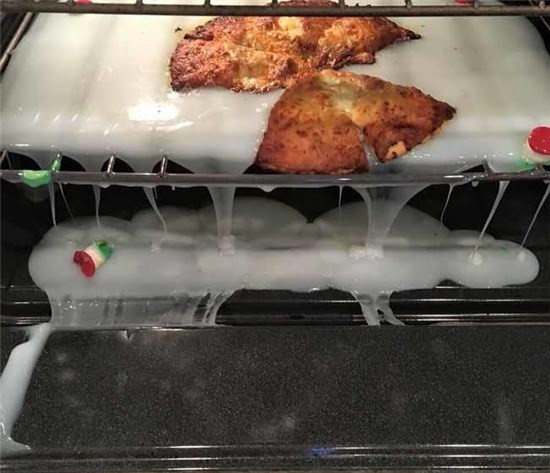 Hài hước những thảm họa bếp núc nhan nhản dịp Tết ảnh 2 Hài hước những thảm họa bếp núc năm nào cũng nhan nhản dịp Tết