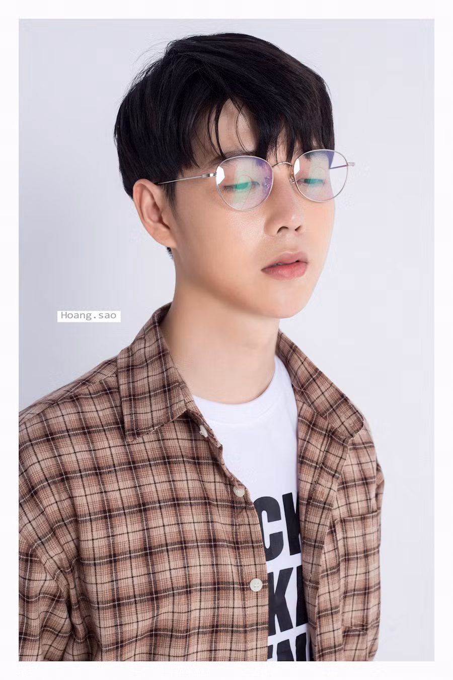 Chàng điều dưỡng đa tài dễ bị nhầm là Oppa Hàn vì quá điển trai, phong cách! ảnh 4