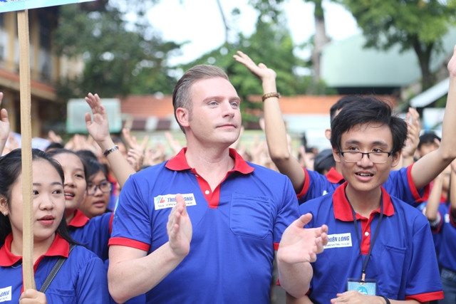 Kyo York luôn cảm thấy vui và hạnh phúc khi được tham gia chương trình này