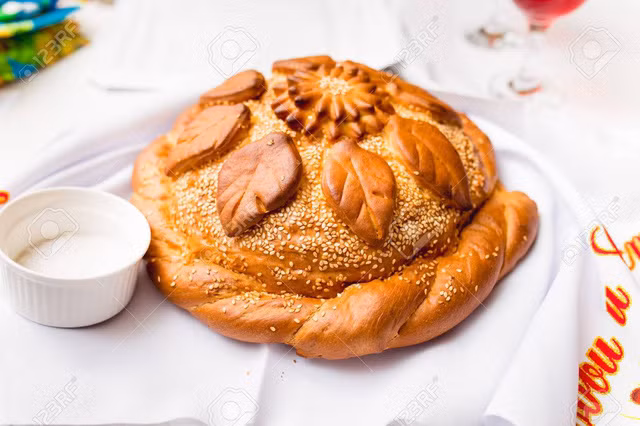 Tại sao người Nga đón khách với bánh mì và muối? ảnh 3