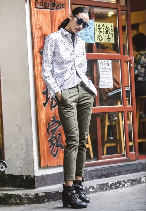 Quán quân Vietnam’s Next Top Model sở hữu hình ảnh đa dạng. Cô dễ dàng trở thành nàng tomboy tinh nghịch...