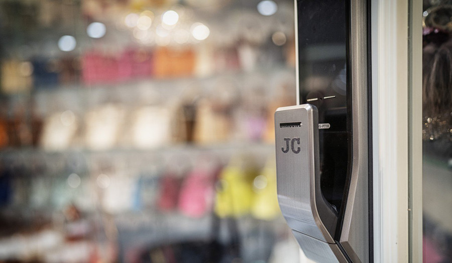 Cuộc sống phát hờn của mỹ nhân được chồng cũ trợ cấp 9 tỷ đồng/tháng ảnh 5 Mỹ nhân được chồng cũ trợ cấp 9 tỷ đồng/tháng có cuộc sống phát hờn