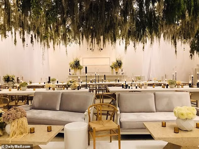 Tiết lộ chi phí ‘khủng’ trong đám cưới thứ hai của Justin và Hailey Bieber - ảnh 11