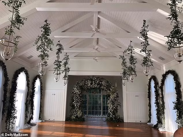 Tiết lộ chi phí ‘khủng’ trong đám cưới thứ hai của Justin và Hailey Bieber - ảnh 10