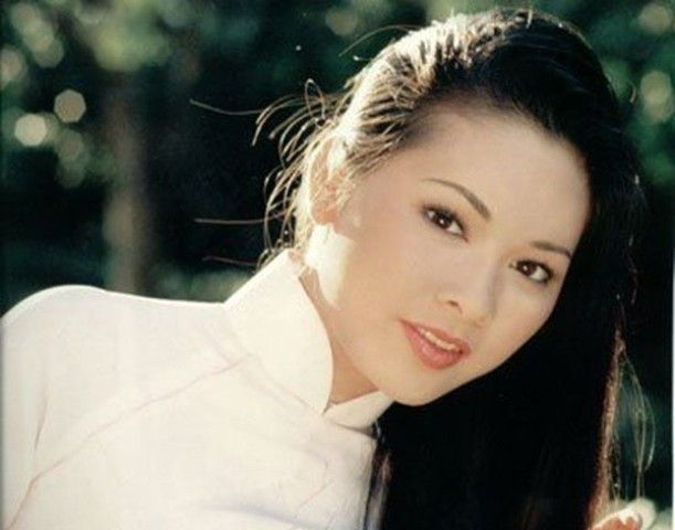 Như Quỳnh làm mẹ đơn thân.