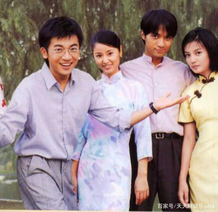 Hình ảnh hậu trường hiếm thấy của bộ phim "Tân dòng sông ly biệt" ảnh 14 Hình ảnh hậu trường hiếm thấy của bộ phim "Tân dòng sông ly biệt" ảnh 14