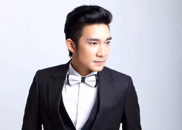 Chân dung 2 nghệ sĩ nổi tiếng chỉ cần hú là Hoài Linh có mặt, không cần mời - Ảnh 6.