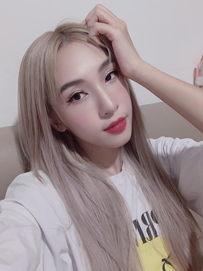 Thế hệ hot girl 1989: Người độc thân quyến rũ, kẻ yên ấm bên chồng con - Ảnh 20.