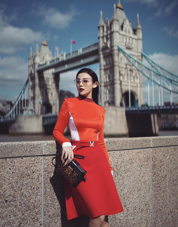 Cuộc sống đáng mơ ước của 4 cô nàng hot girl đời đầu: Người độc thân quyến rũ, người yên ấm bên chồng con giàu có ảnh 22