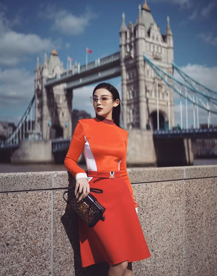 Cuộc sống đáng mơ ước của 4 cô nàng hot girl đời đầu: Người độc thân quyến rũ, người yên ấm bên chồng con giàu có ảnh 22 Cuộc sống đáng mơ ước của 4 cô nàng hot girl đời đầu: Người độc thân quyến rũ, người yên ấm bên chồng con giàu có ảnh 22