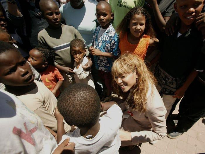 Nữ hoàng âm nhạc Beyonce chi tiêu xa xỉ đến mức nào? ảnh 19