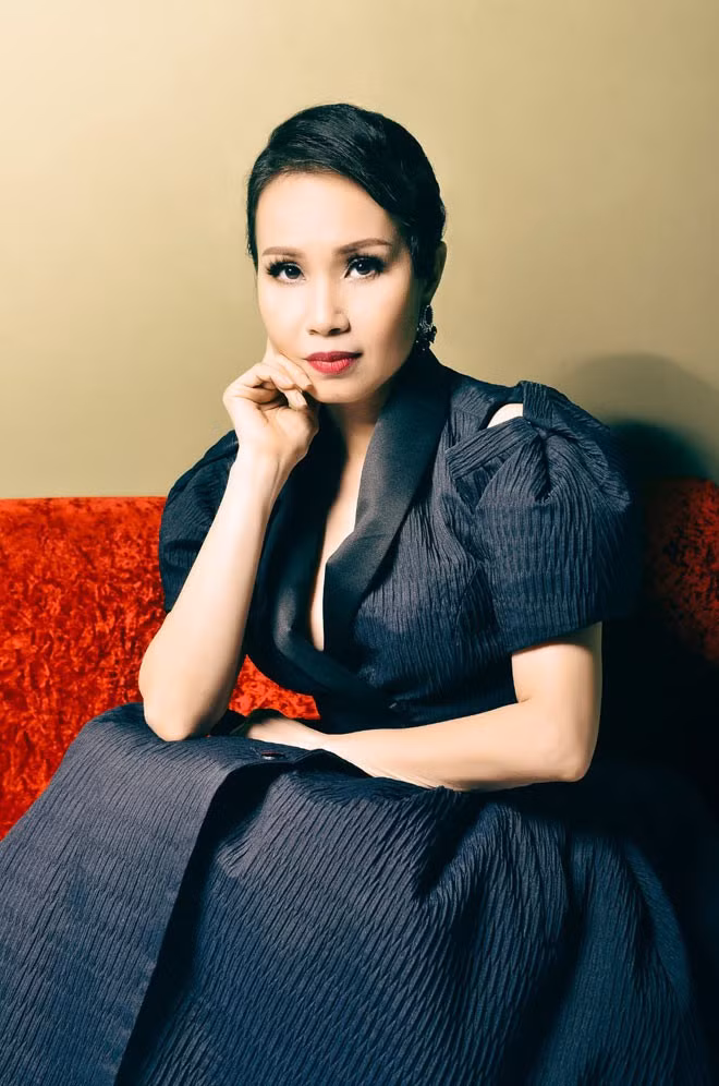 Chân dung 2 nghệ sĩ nổi tiếng chỉ cần hú là Hoài Linh có mặt, không cần mời - Ảnh 11.