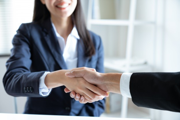 Gửi người trẻ nơi công sở: Đừng lười chào hỏi mà mang tiếng "xính lao", dù đẹp cỡ nào cũng bị ghét cay ghét đắng! - Ảnh 3. Gửi người trẻ nơi công sở: Đừng lười chào hỏi mà mang tiếng "xính lao", dù đẹp cỡ nào cũng bị ghét cay ghét đắng! - Ảnh 3.