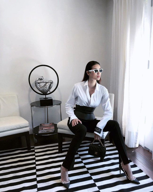 Biệt thự triệu đô màu trắng sang trọng của Hoa hậu Phạm Hương tại Los Angeles, Mỹ - Ảnh 15.