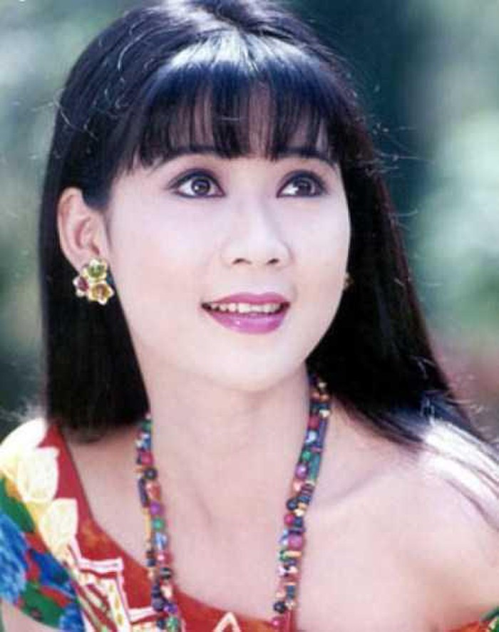 Lý Hùng tâm sự về chuyện “phim giả tình thật” với Y Phụng, Diễm Hương ảnh 3 Lý Hùng tâm sự về chuyện “phim giả tình thật” với Y Phụng, Diễm Hương ảnh 3