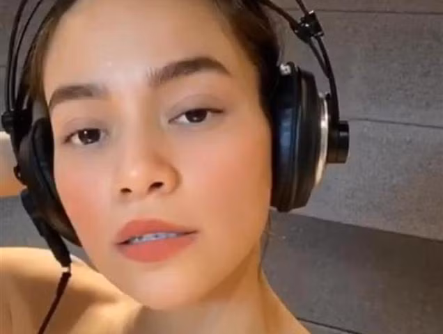 Hồ Ngọc Hà đăng tải dòng trạng thái tâm trạng, làm rộ nghi án rạn nứt với Kim Lý.