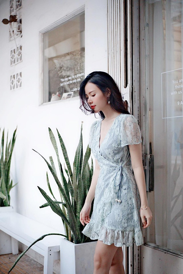 Cuộc sống đáng mơ ước của 4 cô nàng hot girl đời đầu: Người độc thân quyến rũ, người yên ấm bên chồng con giàu có ảnh 7