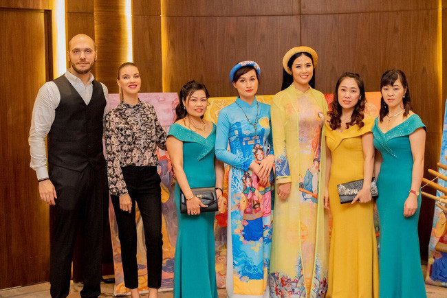 Ngọc Hân lần đầu xuất hiện bên bạn trai lâu năm sau khi để lộ nhẫn đính hôn - Ảnh 6. Ngọc Hân lần đầu xuất hiện bên bạn trai lâu năm sau khi để lộ nhẫn đính hôn - Ảnh 6.