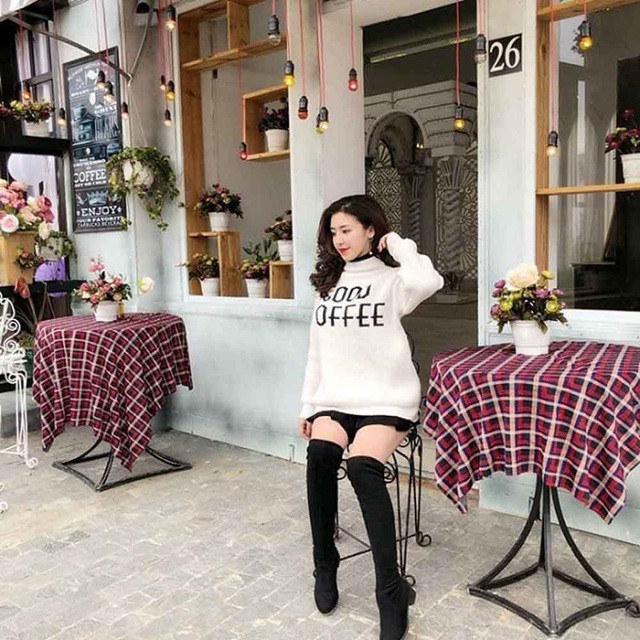 Nổi tiếng chỉ sau một đêm, cuộc sống của các hot girl thay đổi ra sao ảnh 5 Anh116.