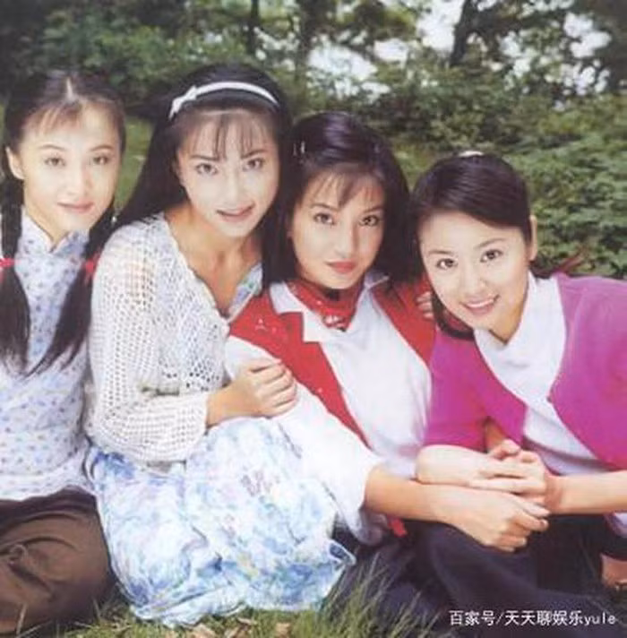 Hình ảnh hậu trường hiếm thấy của bộ phim "Tân dòng sông ly biệt" ảnh 4