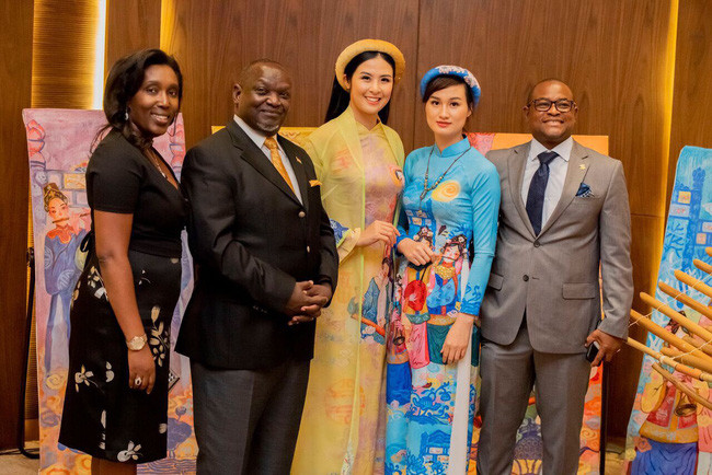 Ngọc Hân lần đầu xuất hiện bên bạn trai lâu năm sau khi để lộ nhẫn đính hôn - Ảnh 5. Ngọc Hân lần đầu xuất hiện bên bạn trai lâu năm sau khi để lộ nhẫn đính hôn - Ảnh 5.